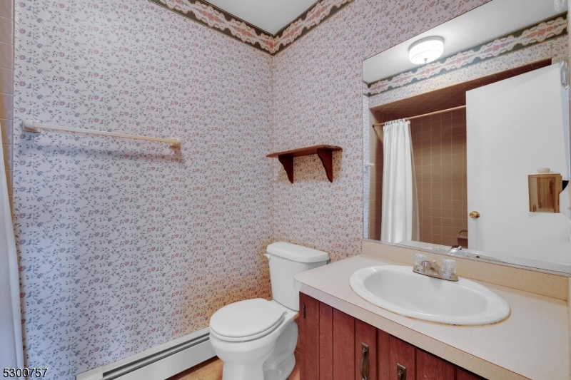 Alcrest/Camelot - Residential