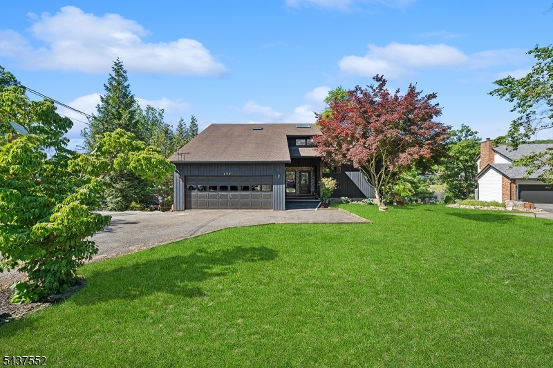 High Crest - Residential