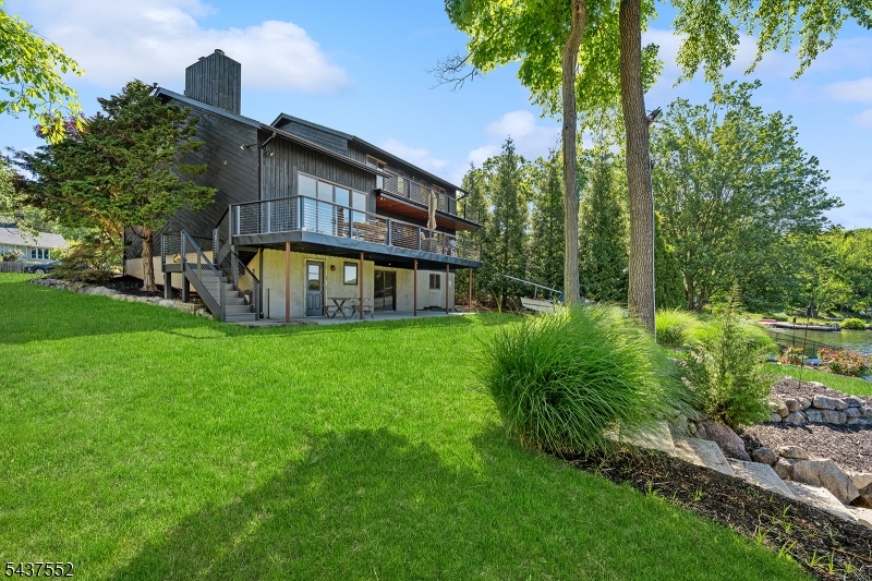High Crest - Residential