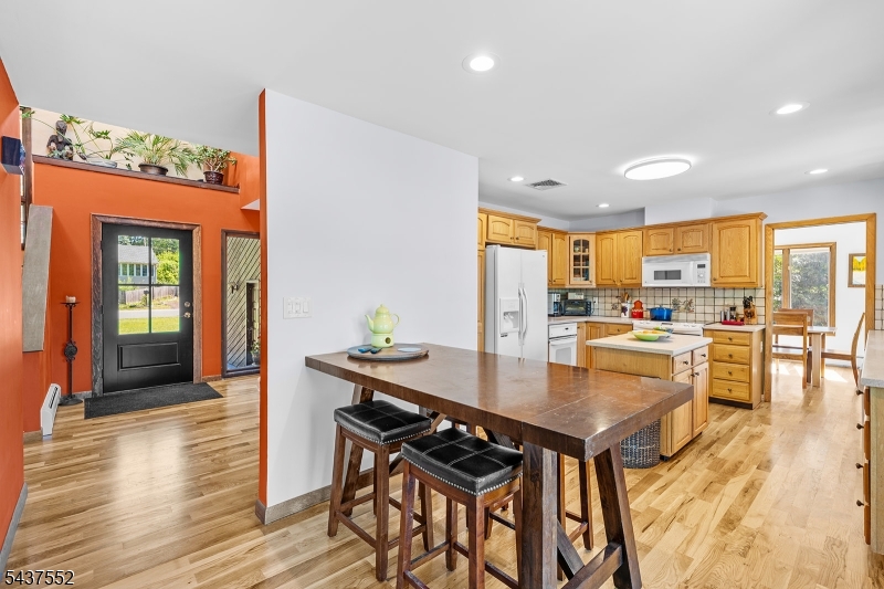 High Crest - Residential