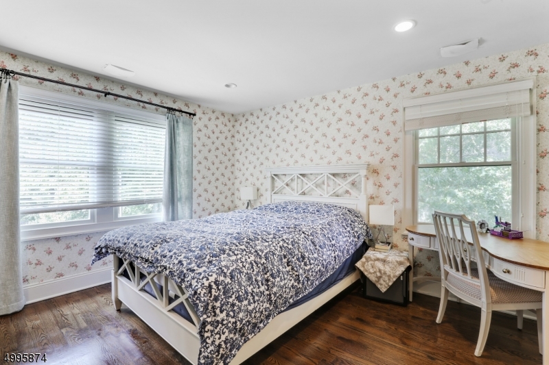 Hartshorn - Residential