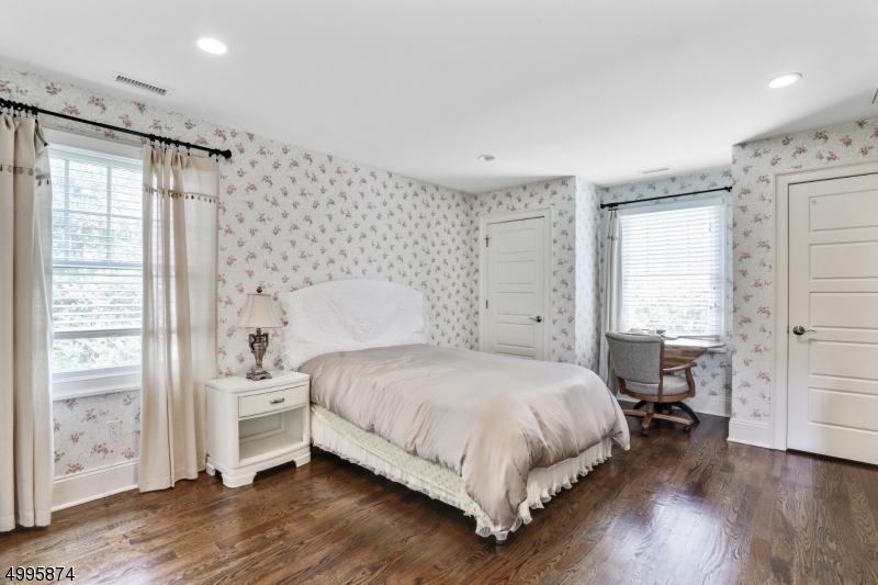 Hartshorn - Residential