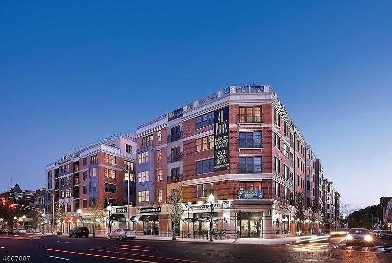 40 Park Place - Residential