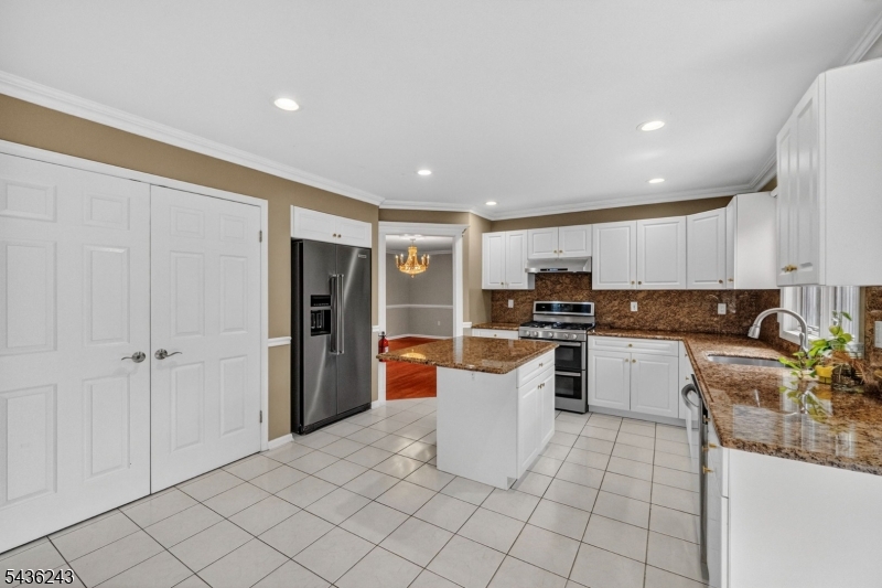 High Ridge - Residential