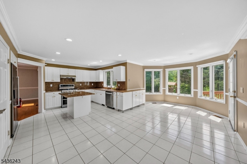 High Ridge - Residential