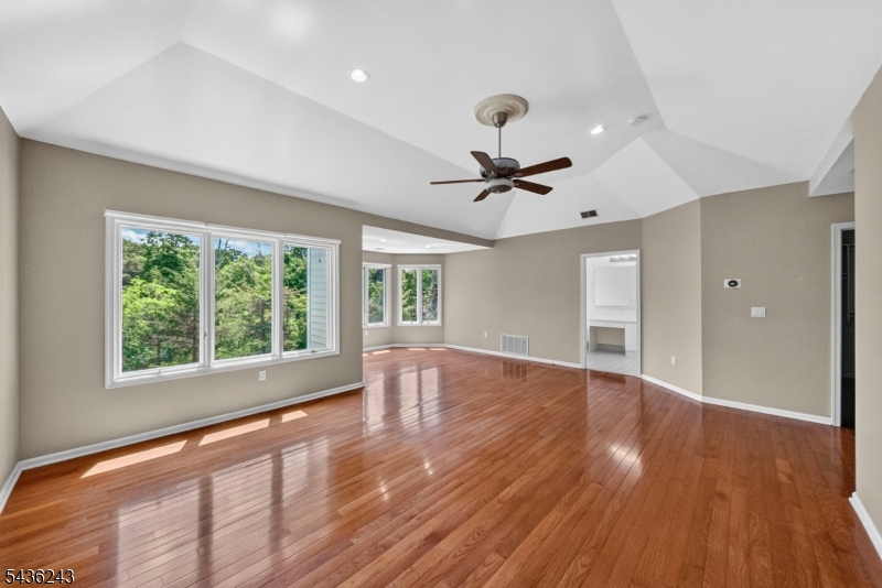 High Ridge - Residential