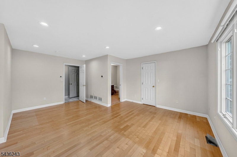 High Ridge - Residential