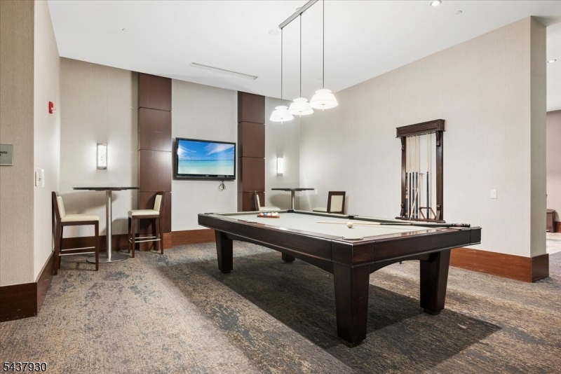 40 Park Place - Residential