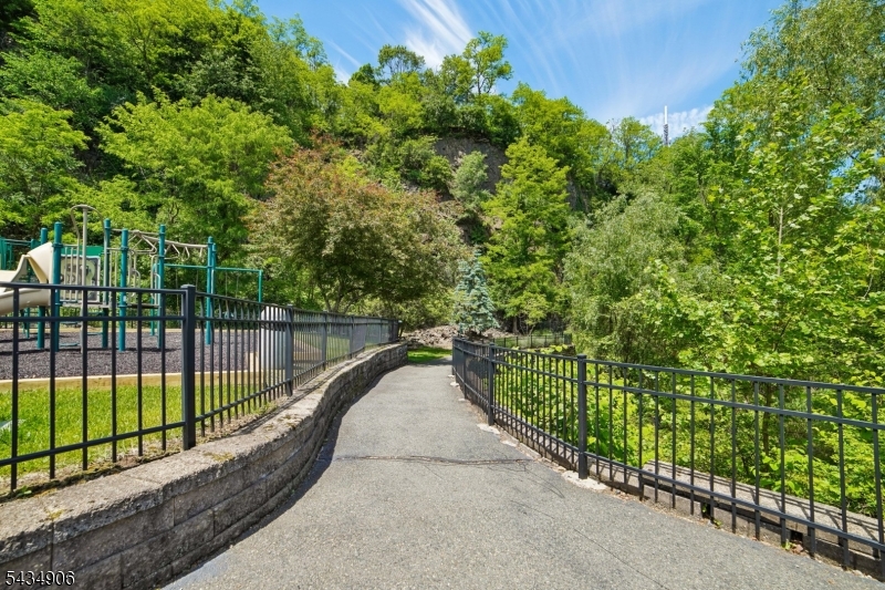 Crown View Villas - Residential