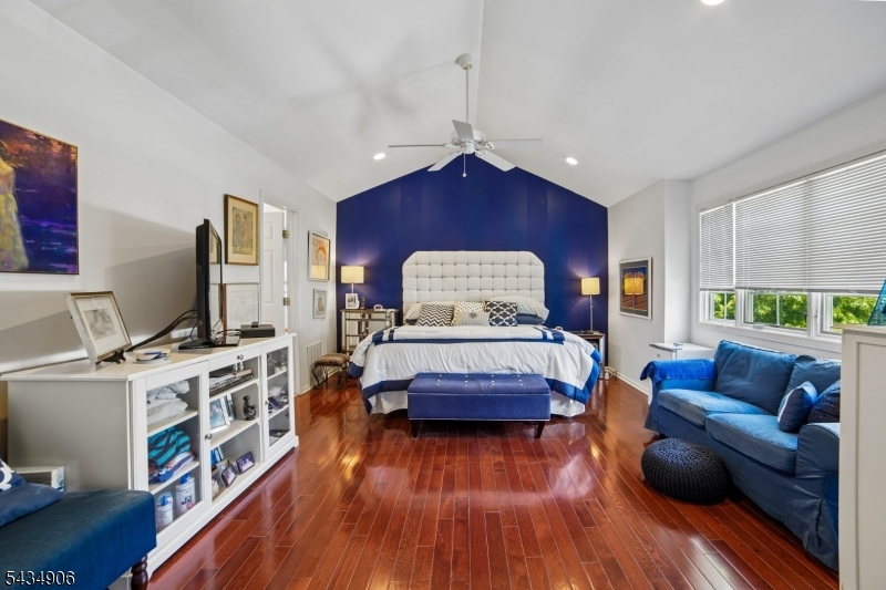 Crown View Villas - Residential