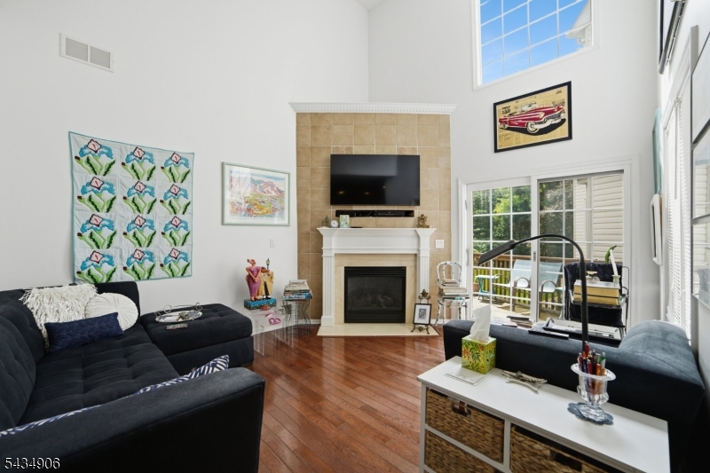 Crown View Villas - Residential
