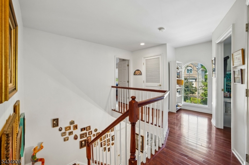 Crown View Villas - Residential