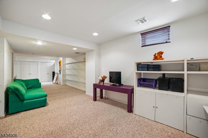 Crown View Villas - Residential