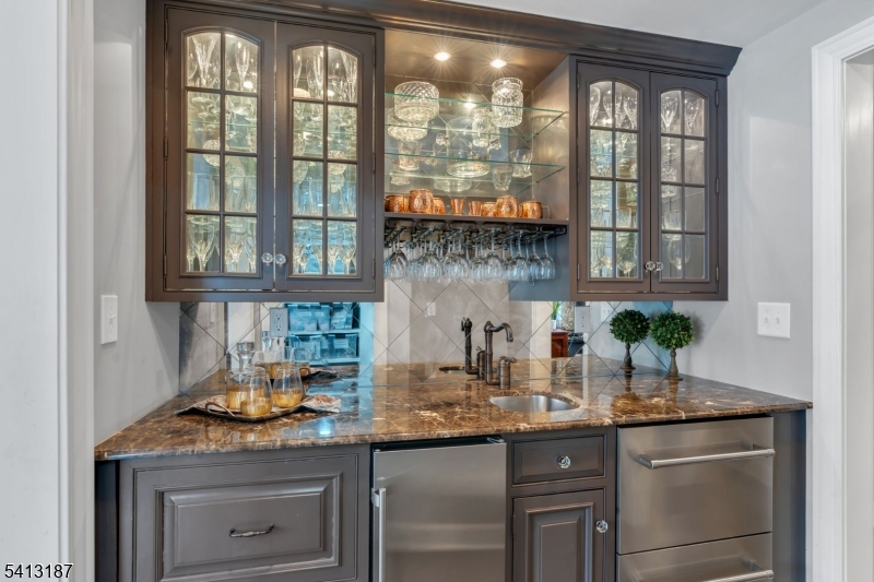 UPPER Washington - Residential