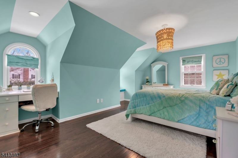 UPPER Washington - Residential