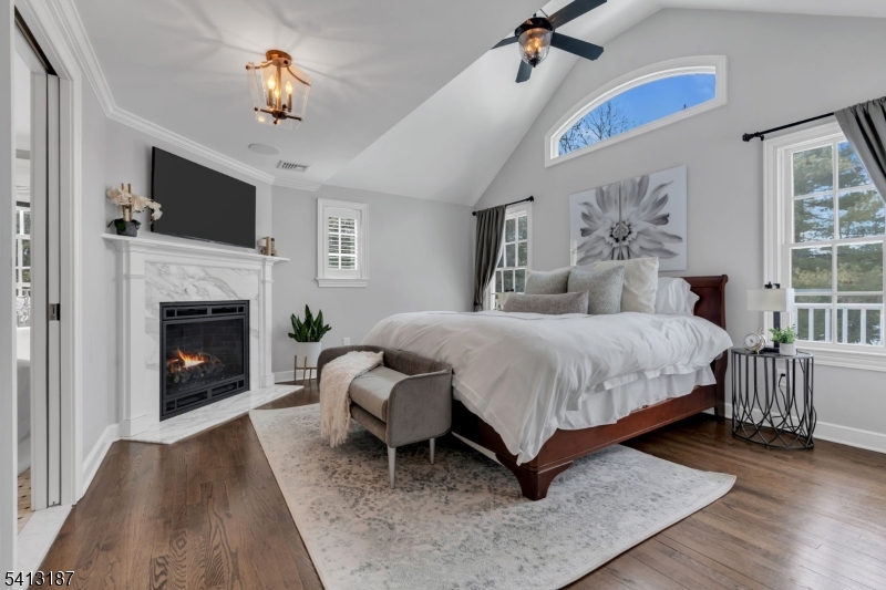 UPPER Washington - Residential