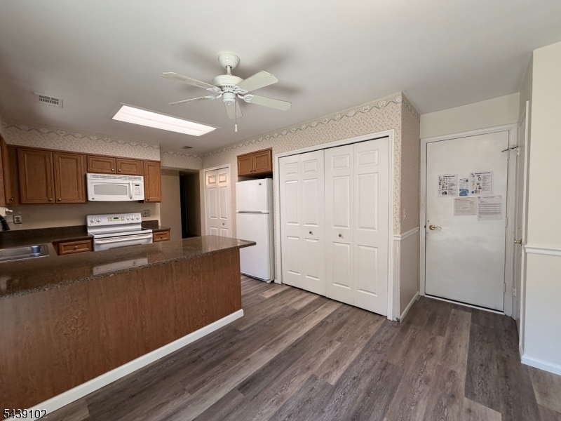 Whiting Station - Residential