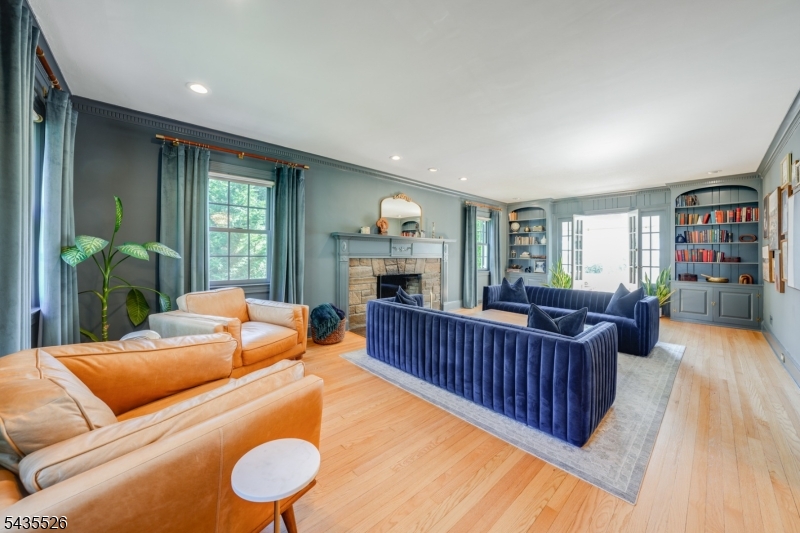 Upper Wyoming - Residential