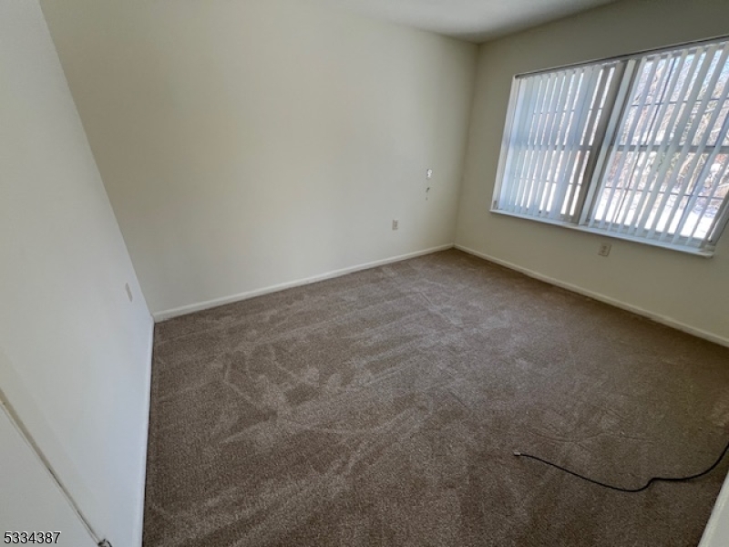 Vail Manor - Residential Lease