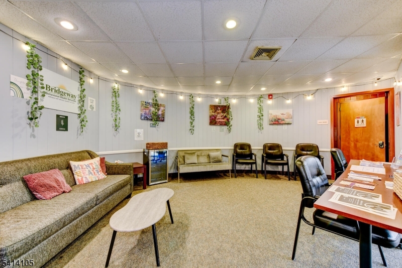 Hospital area - Commercial Sale