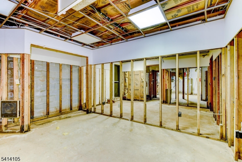 Hospital area - Commercial Sale