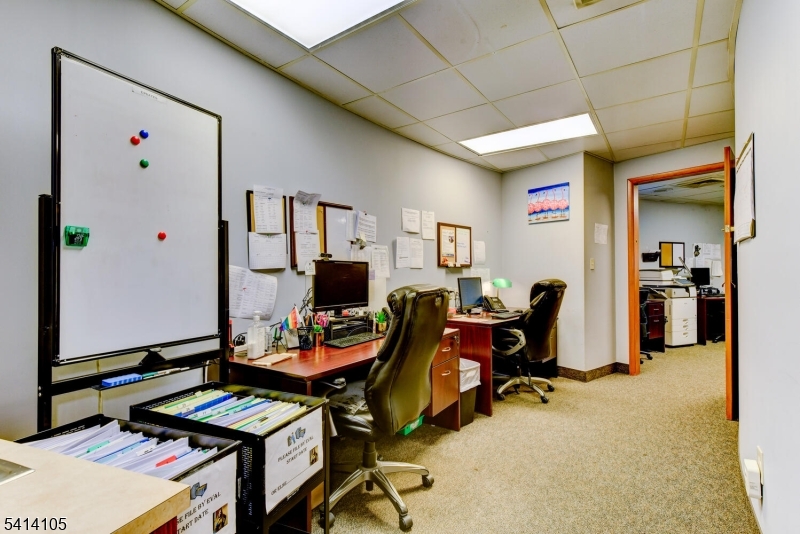 Hospital area - Commercial Sale
