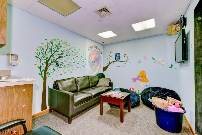 Hospital area - Commercial Sale