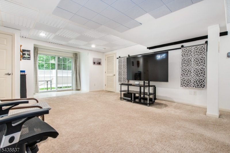 PATRIOT HILL - Residential