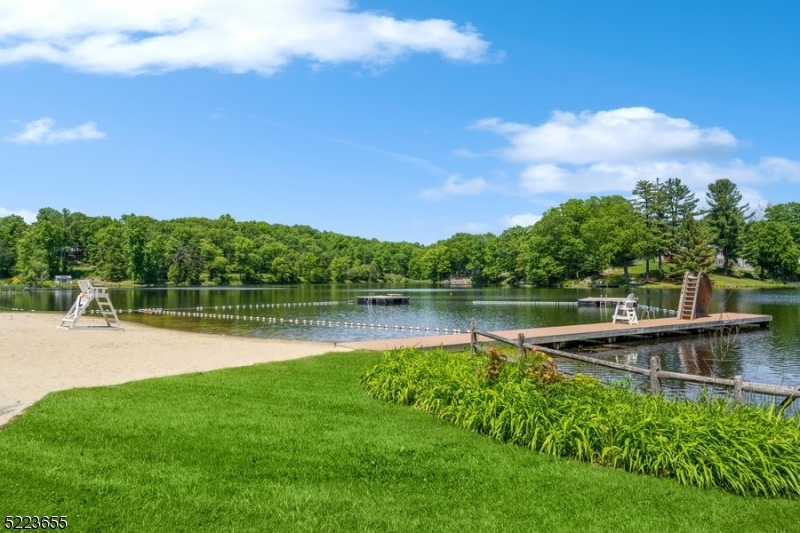 SAGINAW LAKE - Residential