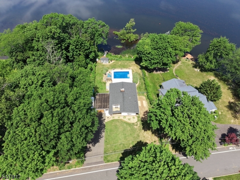 Lake - Residential