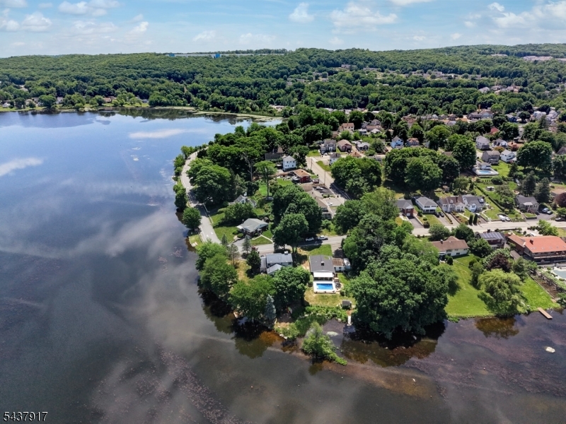 Lake - Residential