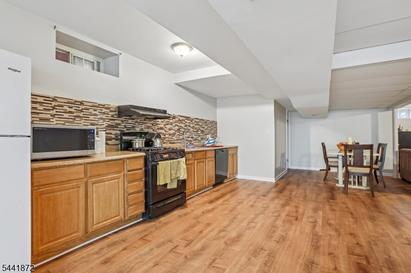 Woodland Hills - Residential