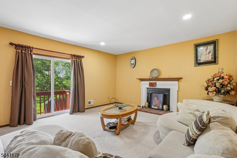Woodland Hills - Residential