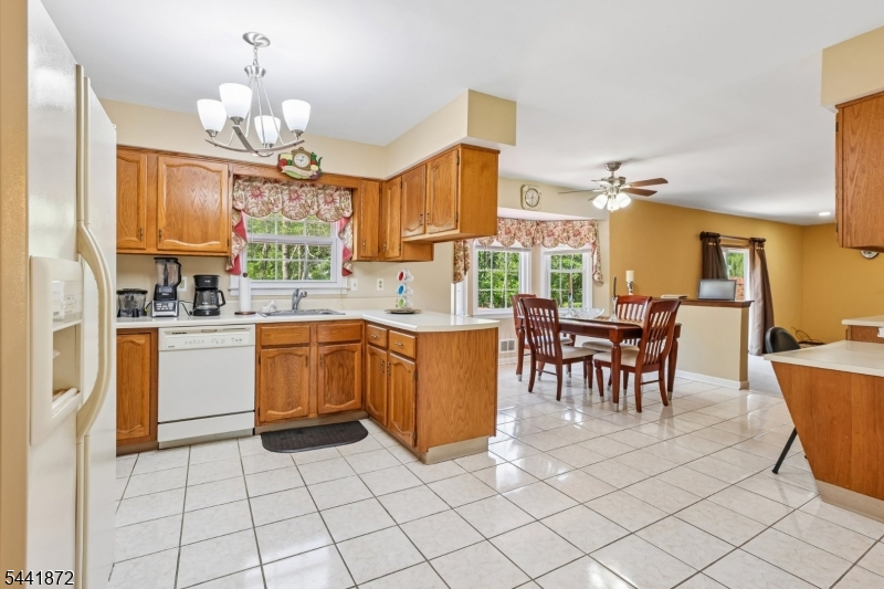 Woodland Hills - Residential