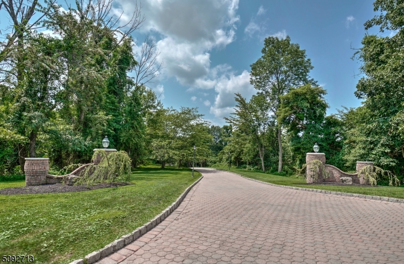Sherwood Farm - Residential
