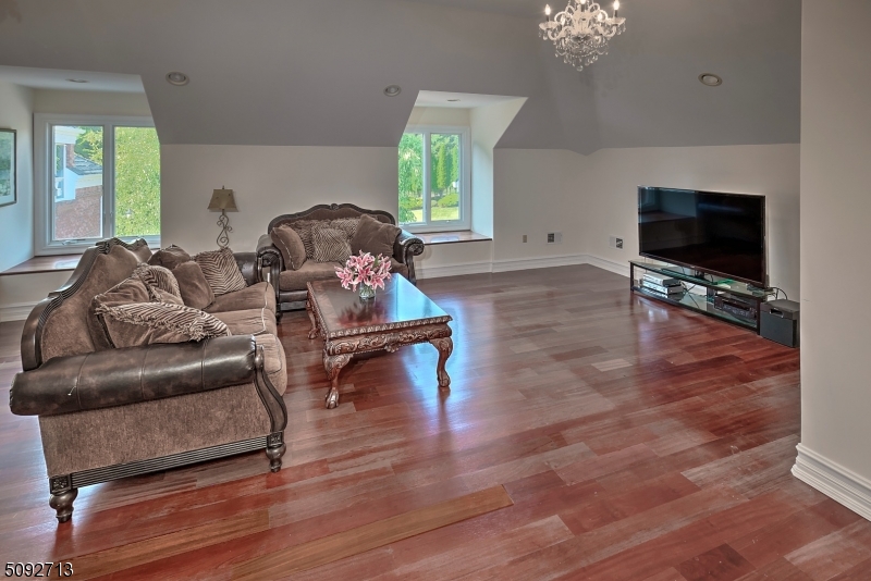 Sherwood Farm - Residential