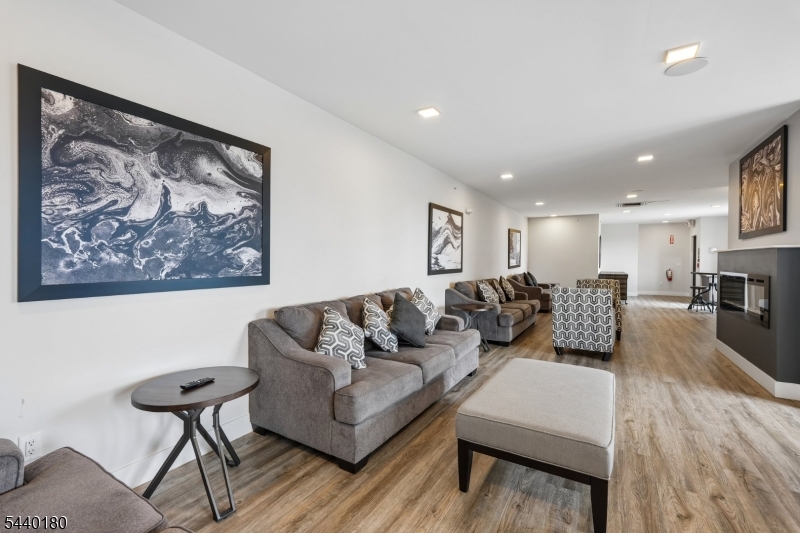 Green Roof Condominium - Residential