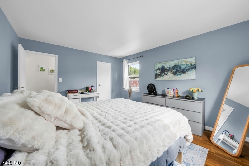 Crestmont Gardens - Residential