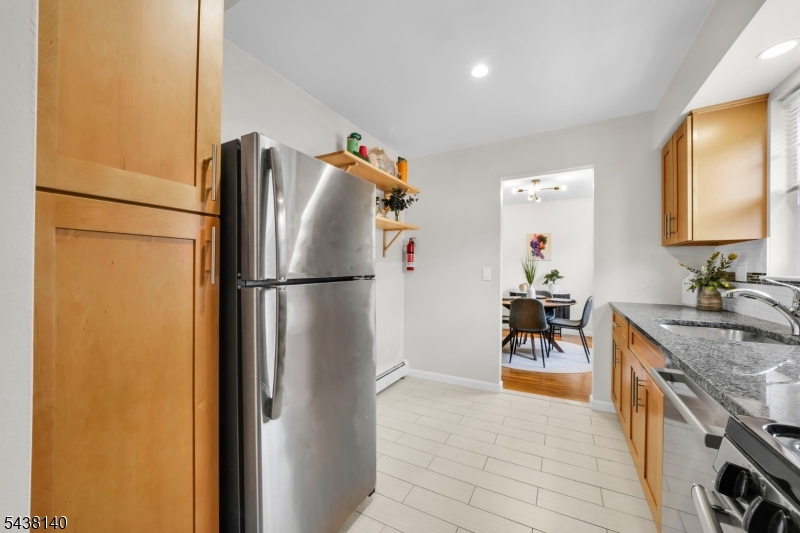 Crestmont Gardens - Residential