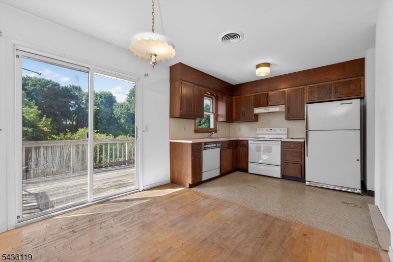 ROSEHILL HEIGHTS - Residential