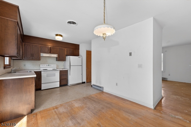 ROSEHILL HEIGHTS - Residential