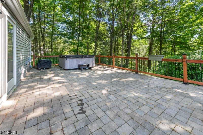 Upper Greenwood Lake - Residential