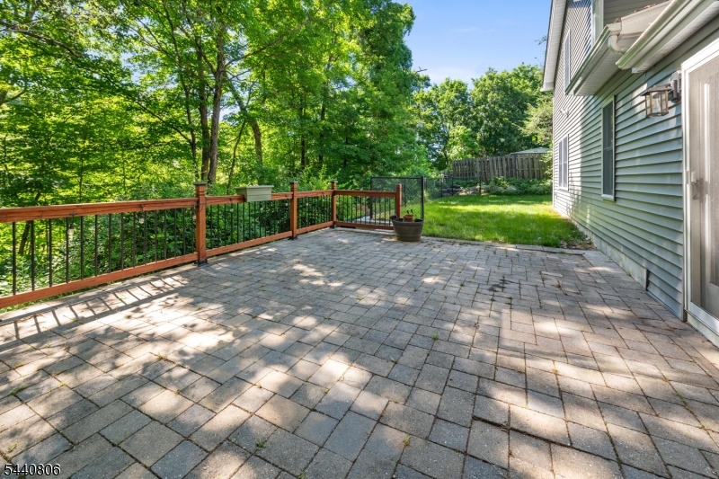 Upper Greenwood Lake - Residential