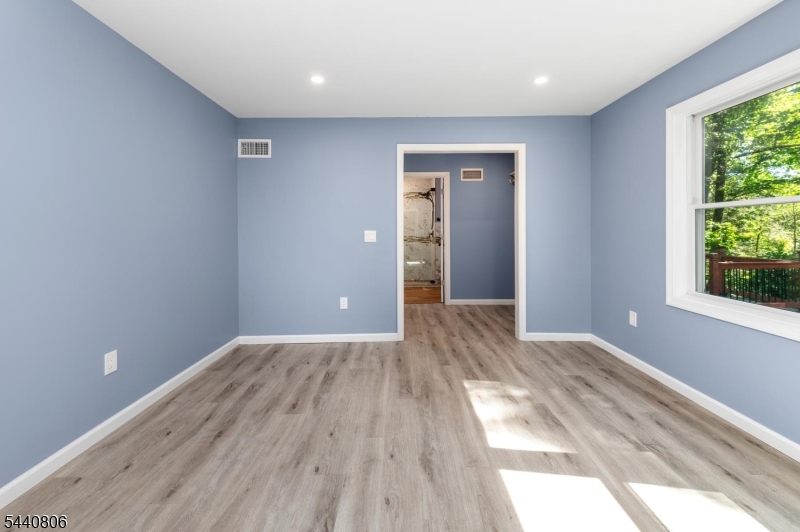 Upper Greenwood Lake - Residential