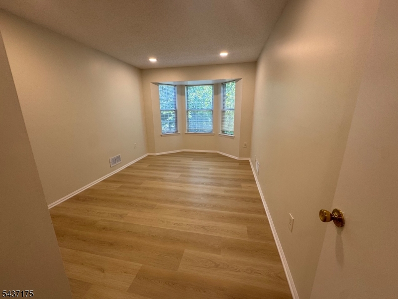 Governor Pointe - Residential Lease