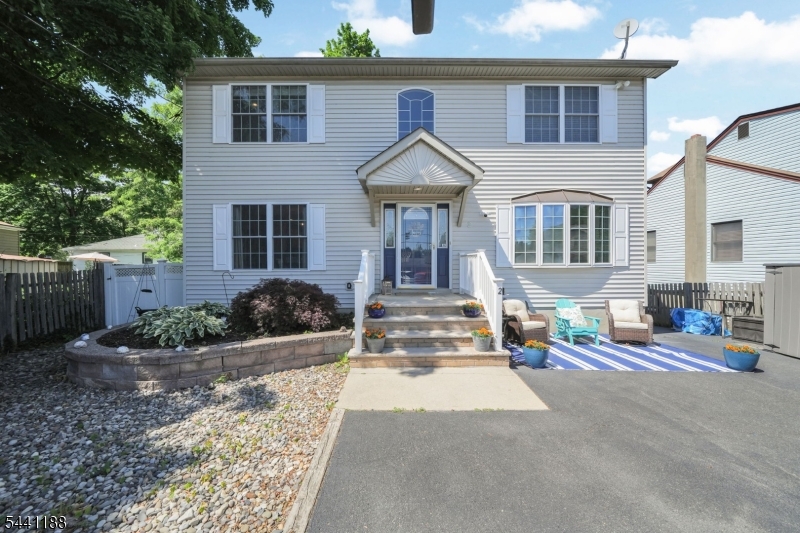 Brights Cove/Lake Hopatcong - Residential