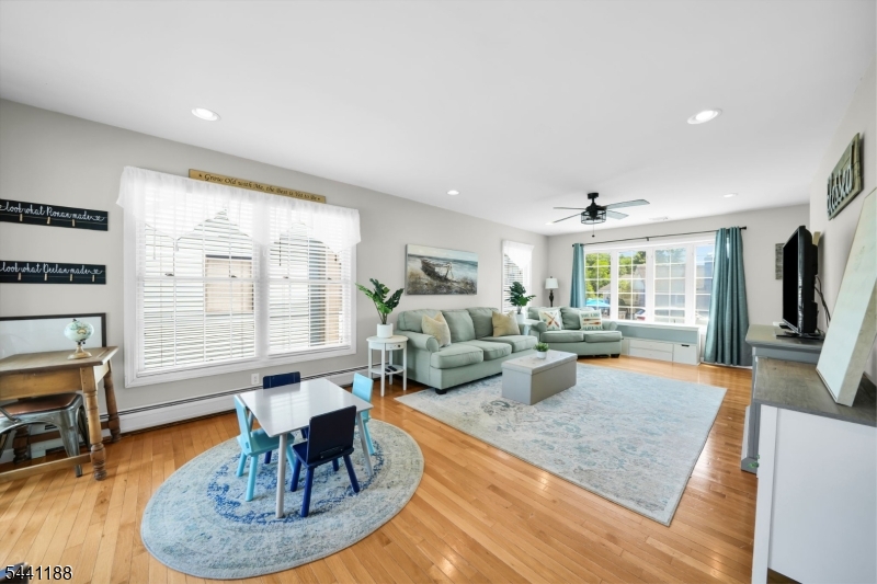 Brights Cove/Lake Hopatcong - Residential
