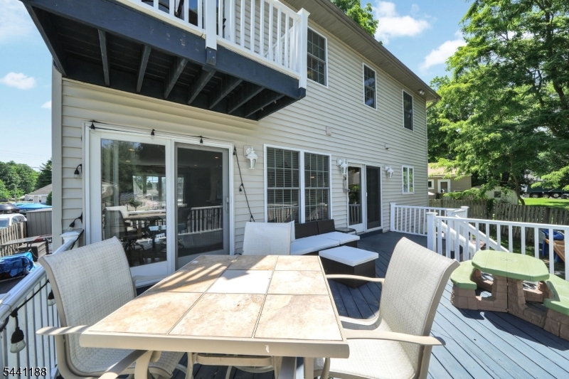 Brights Cove/Lake Hopatcong - Residential