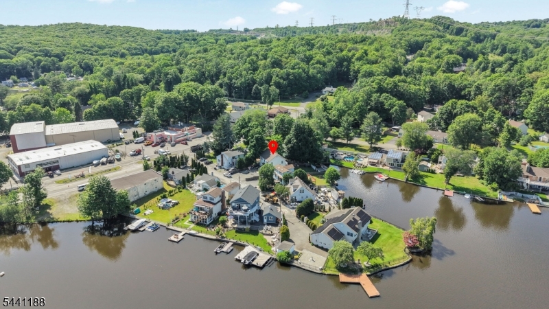 Brights Cove/Lake Hopatcong - Residential