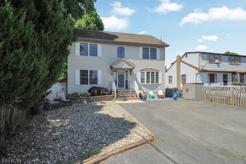 Brights Cove/Lake Hopatcong - Residential